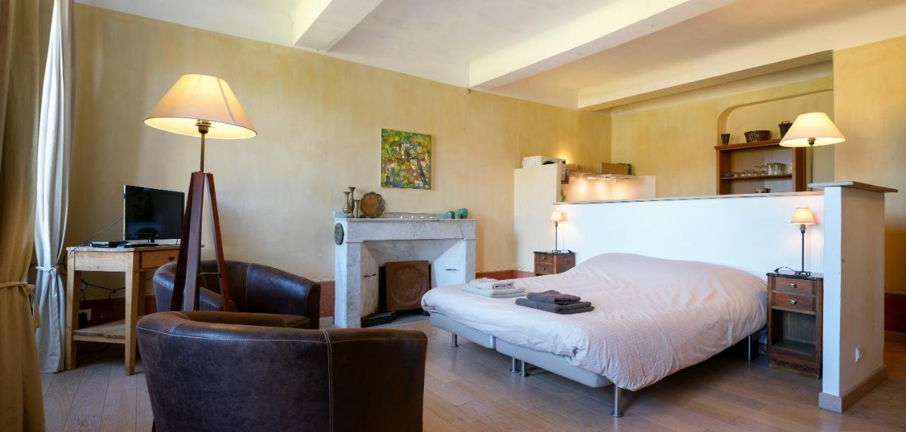 Chambre D'Hotes & Gites Vacances-En-Luberon Reillanne Exterior photo